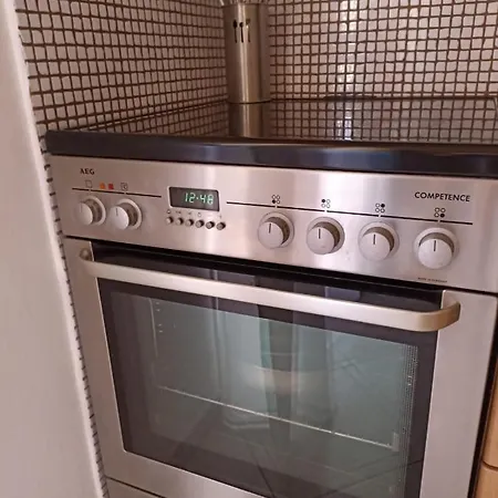 ευρύχωρο διαμέρισμα, 200μ. από τη θάλασσα. * Nea Kallikrateia