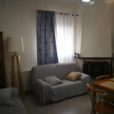 ευρύχωρο διαμέρισμα, 200μ. από τη θάλασσα. Apartment Nea Kallikrateia